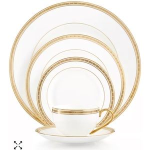 NWT Kate Spade Oxford Place 5 Piece China Set